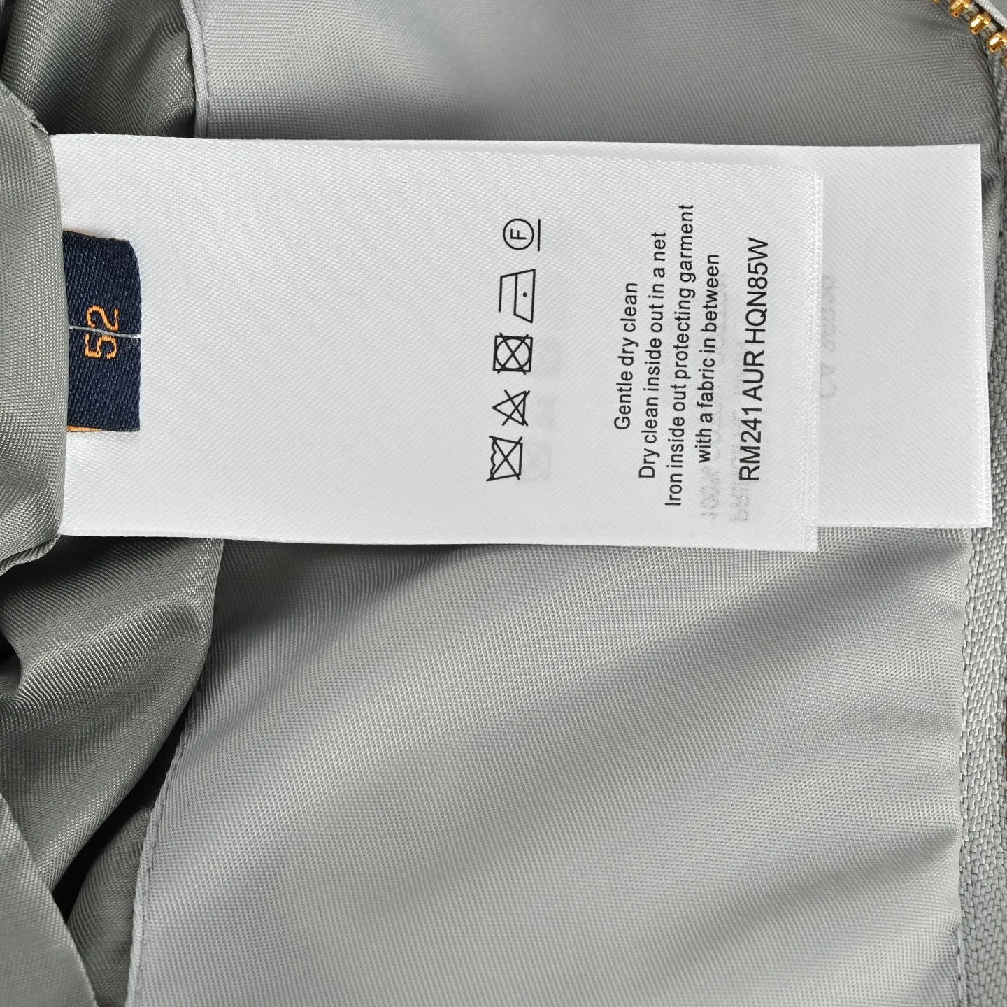 Louis Vuitton/